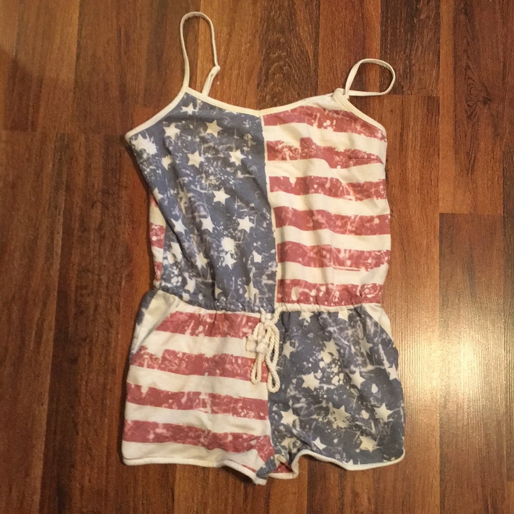 ❄️ Almost Famous One Piece Romper